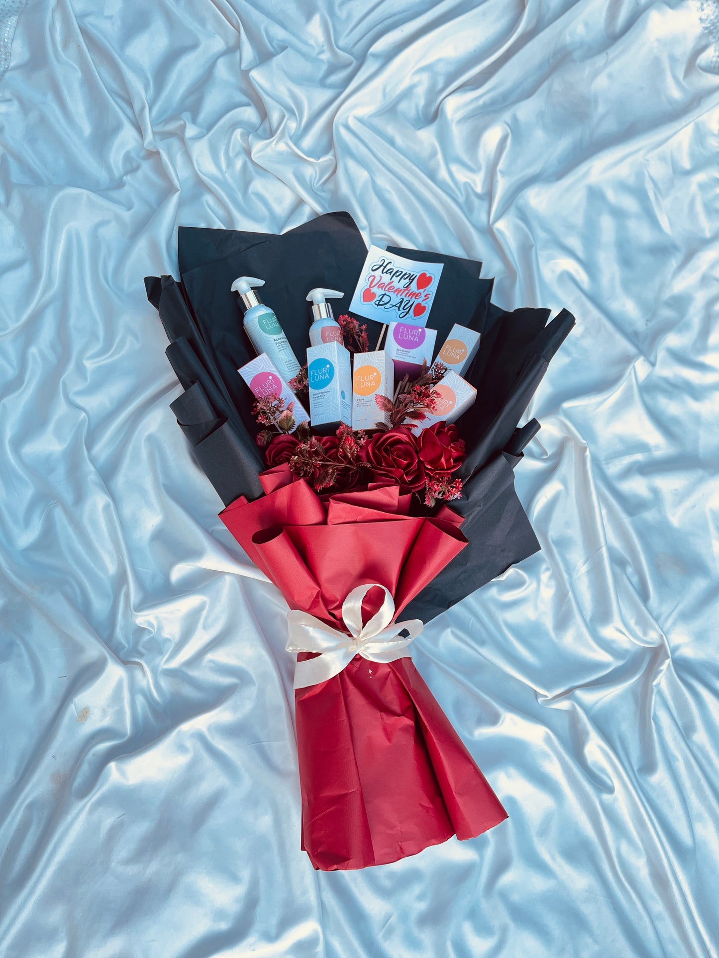Luxury Skincare Bouquet – Roses & Beauty Gift Set