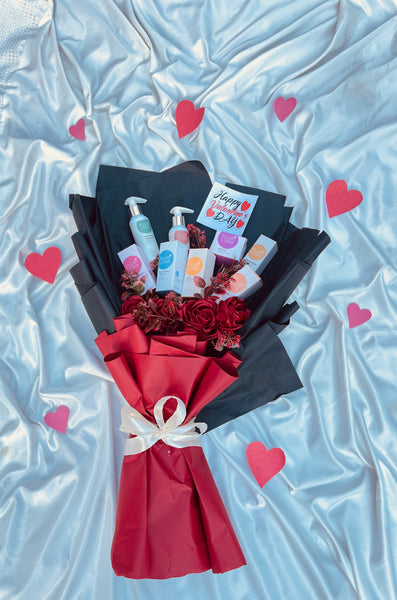 Luxury Skincare Bouquet – Roses & Beauty Gift Set